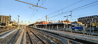 Vercelli: uomo muore investito da un treno